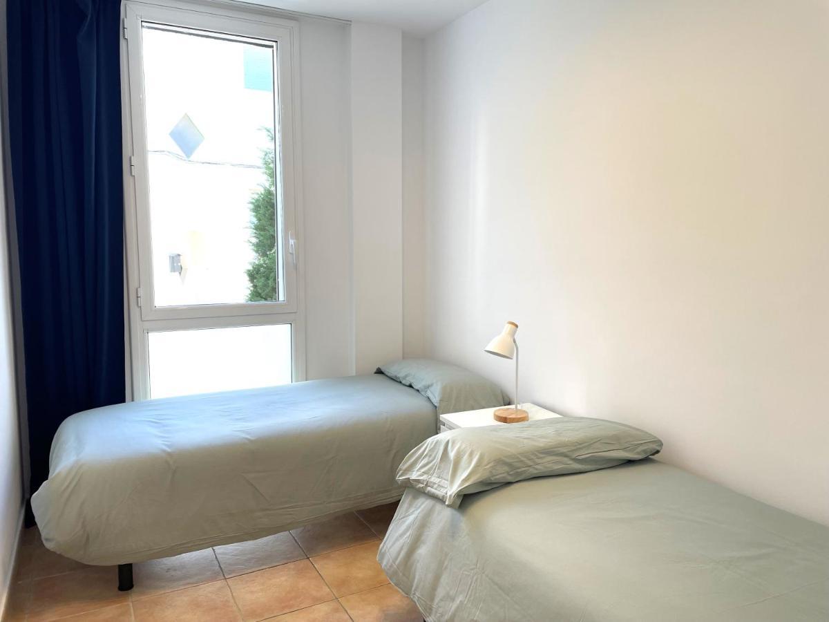 Traire - Apartamento Luminoso Cerca Del Centro 卡达克斯 外观 照片