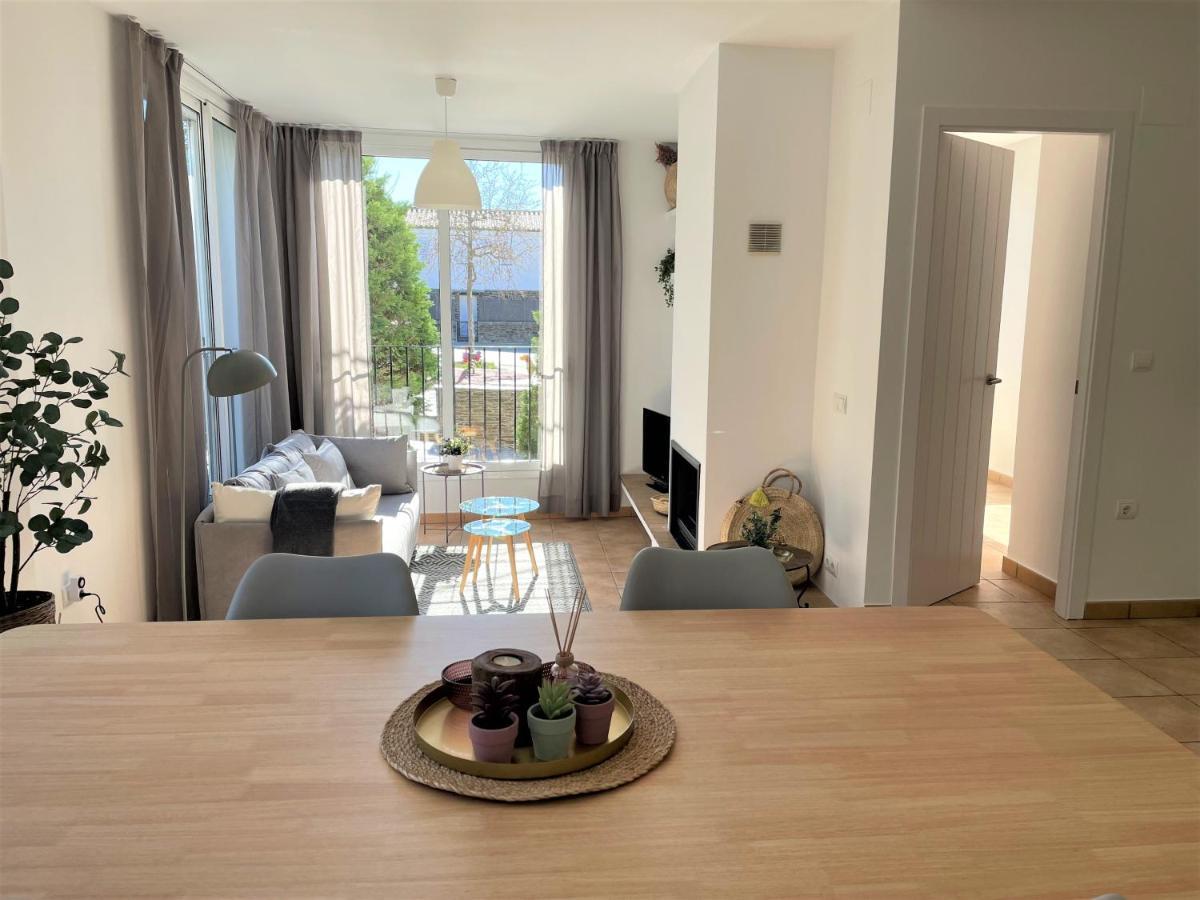 Traire - Apartamento Luminoso Cerca Del Centro 卡达克斯 外观 照片