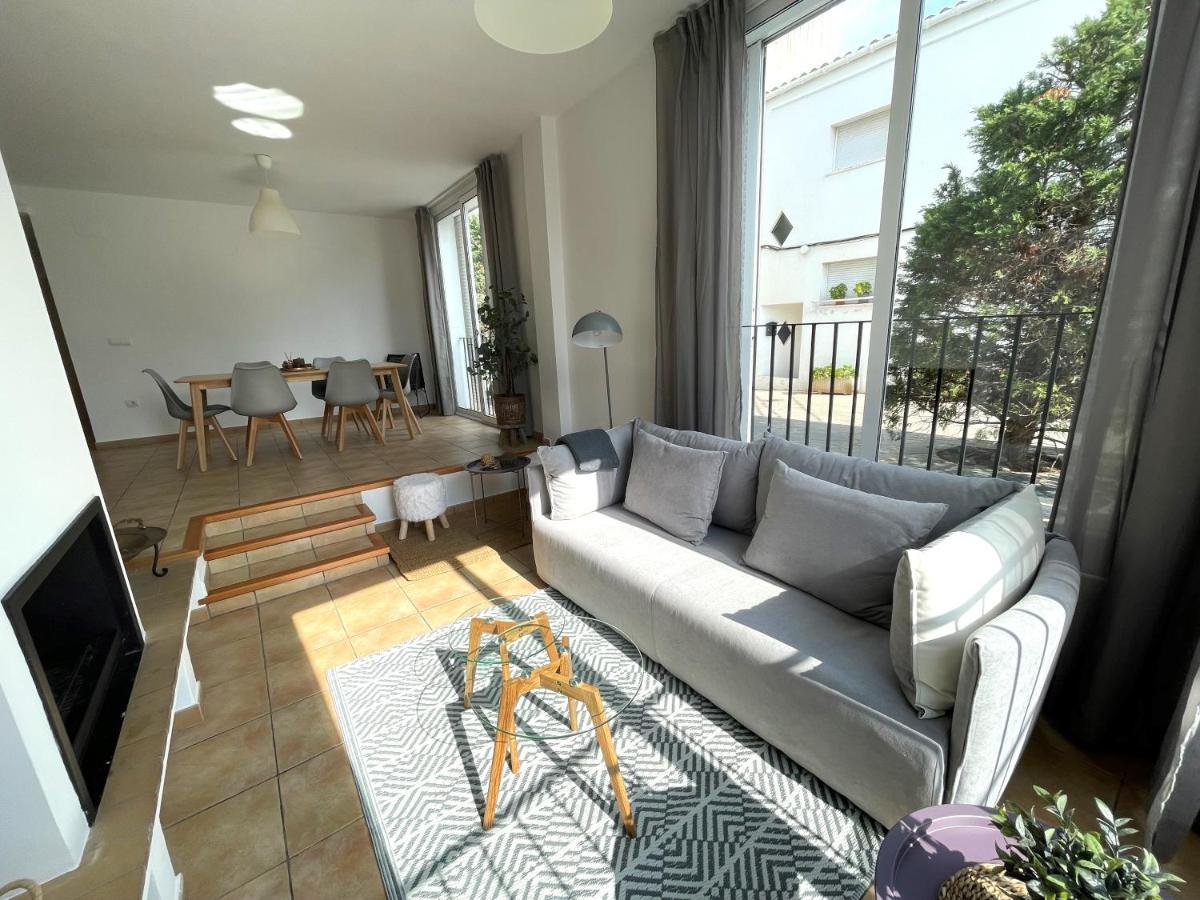 Traire - Apartamento Luminoso Cerca Del Centro 卡达克斯 外观 照片