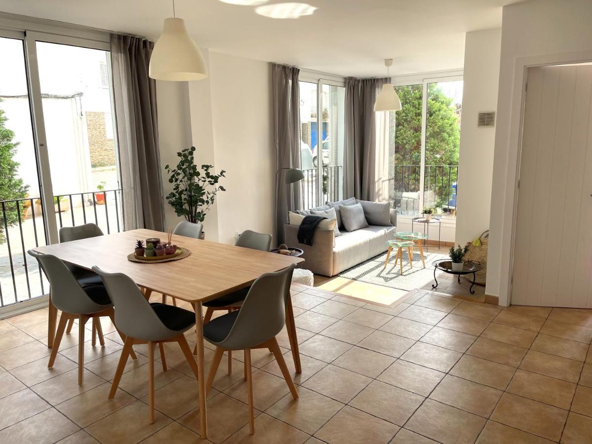 Traire - Apartamento Luminoso Cerca Del Centro 卡达克斯 外观 照片